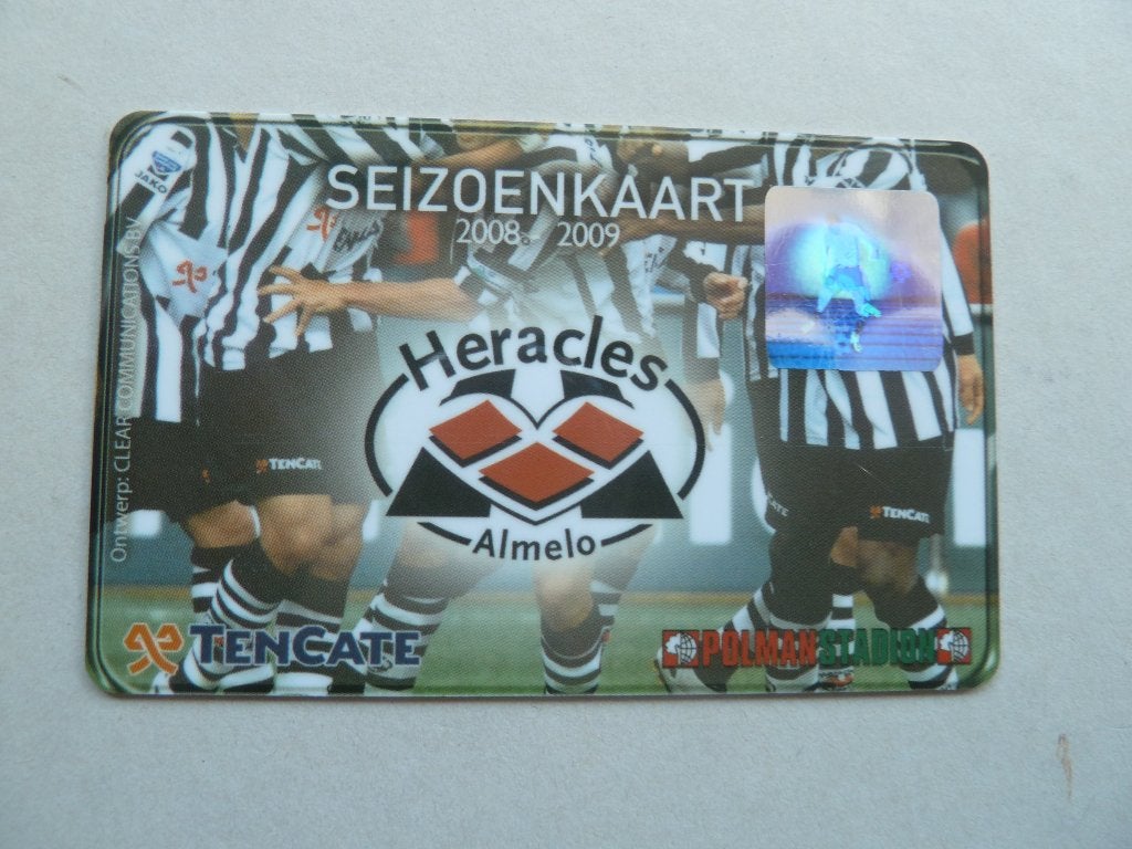 Seizoenkaart. Heracles.  2008/2009. Paars  Businessclub, Verzamelen, Ophalen of Verzenden, Zo goed als nieuw, Overige binnenlandse clubs