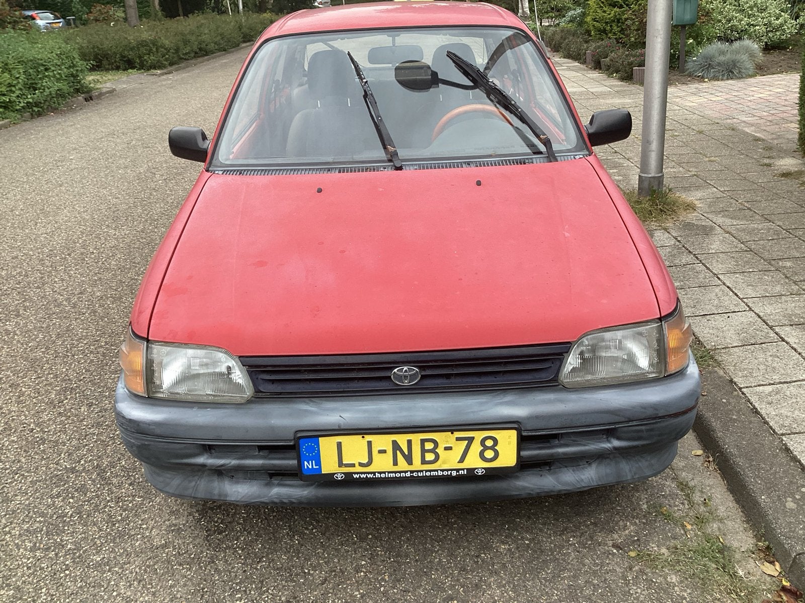 Toyota .starlet 1995 automaat, Auto's, Automaat, Dealer onderhouden, 28 km/l, Leder en Stof