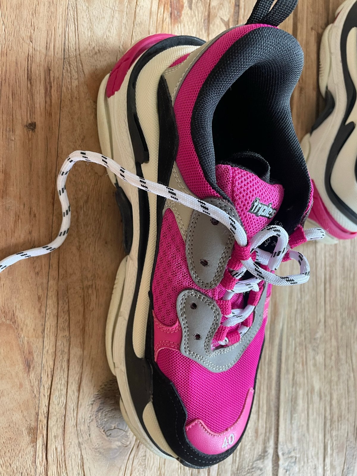 Balenciaga Triple S Sneakers Roze Maat 40, Ophalen of Verzenden, Gedragen, Roze, Sneakers of Gympen