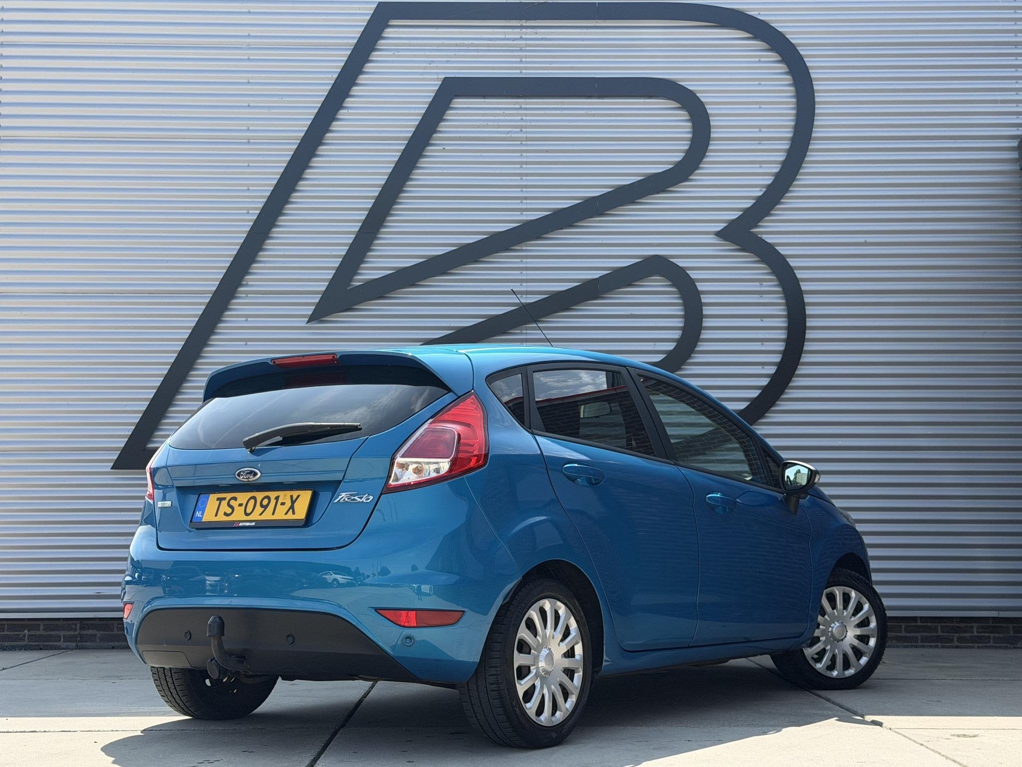 Ford Fiesta 1.0 EcoBoost Hot Hatch Airco|PDC V+A|Trekhaak|5-, Voorwielaandrijving, Euro 6, Blauw, 23 km/l