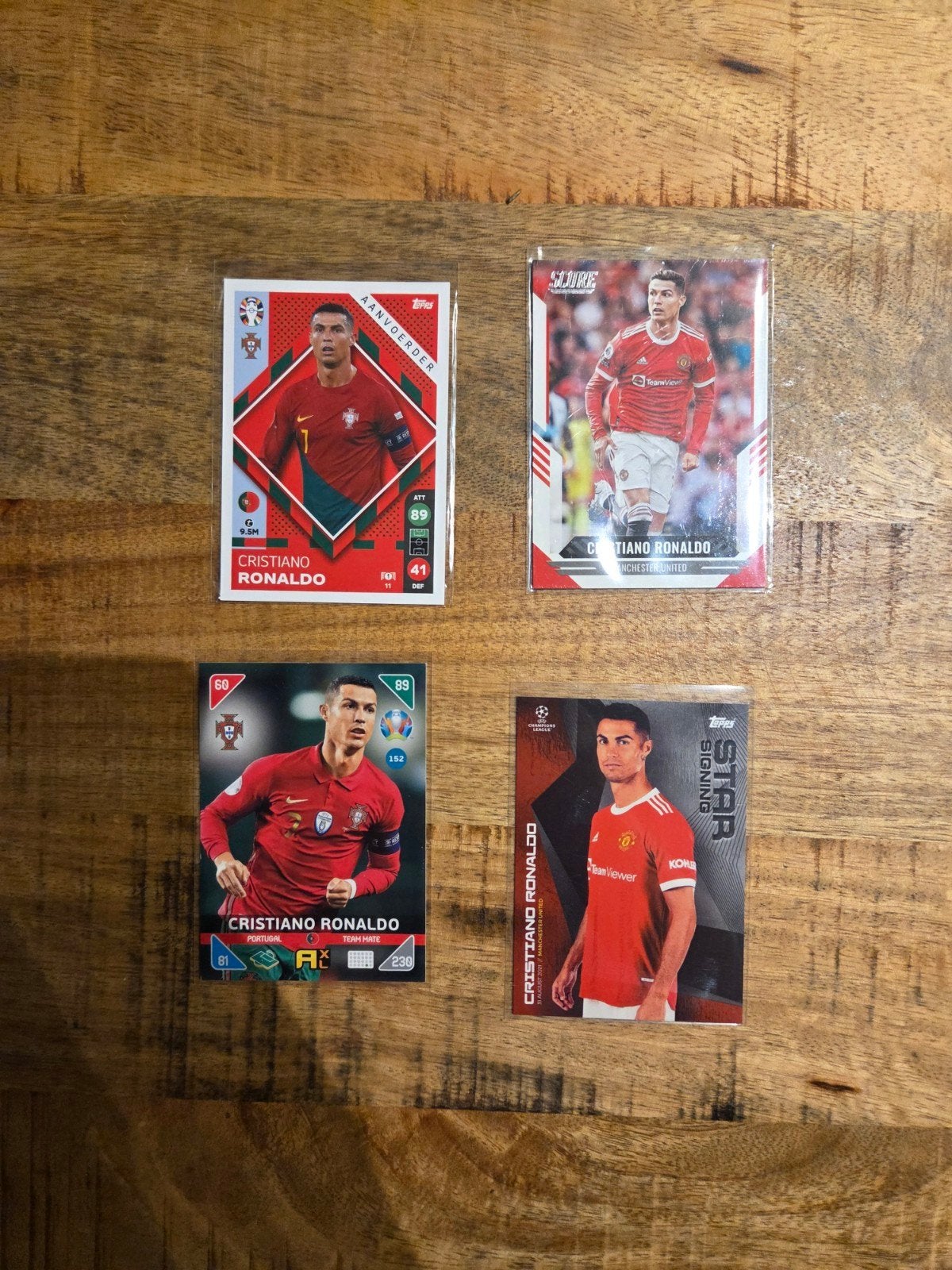 4 x cristiano ronaldo, Verzamelen, Sportartikelen en Voetbal, Ophalen of Verzenden, Zo goed als nieuw, Buitenlandse clubs