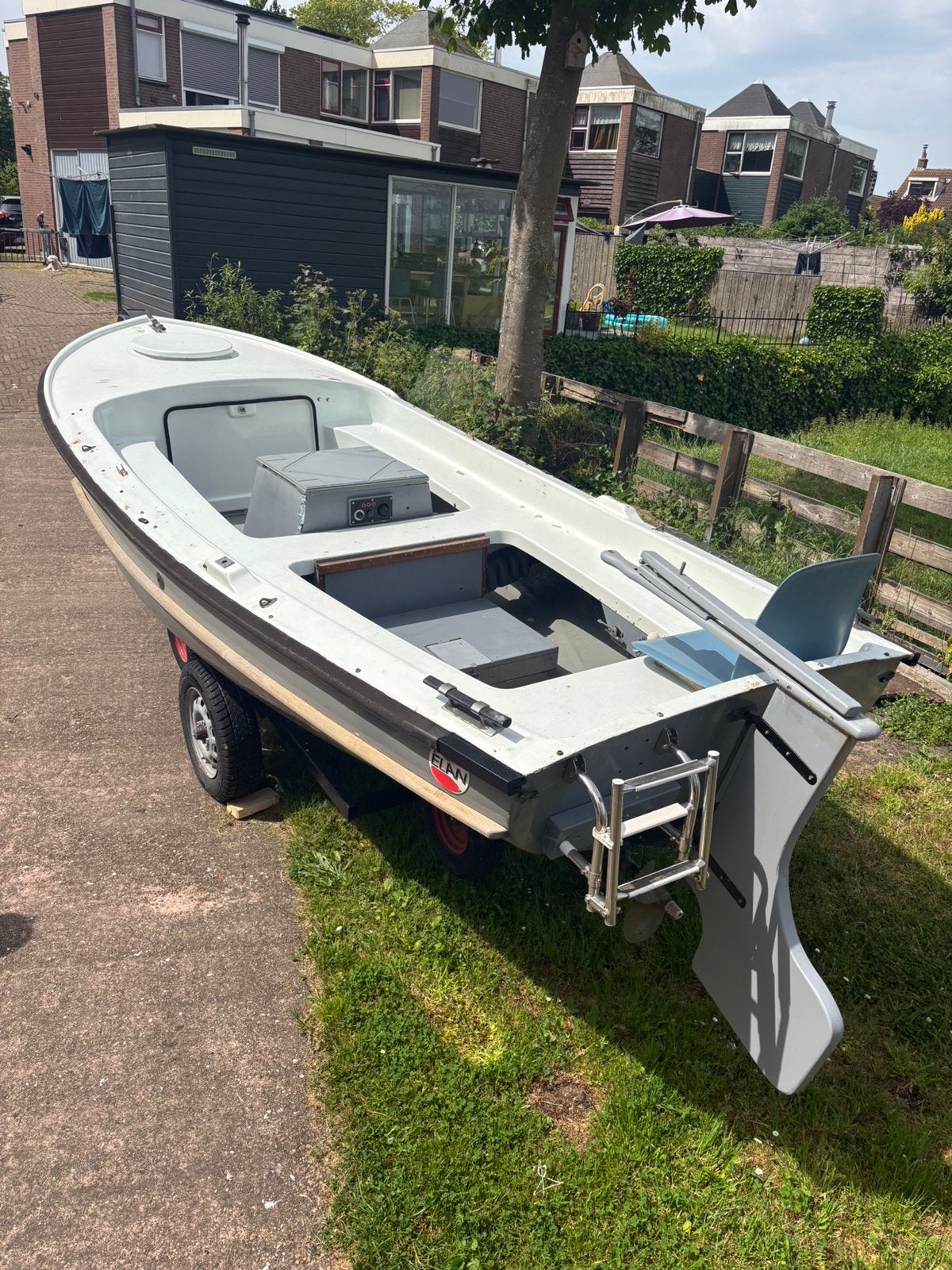 Grachten sloepje met inboard motor, Gebruikt, Binnenboordmotor, Diesel, 5 m