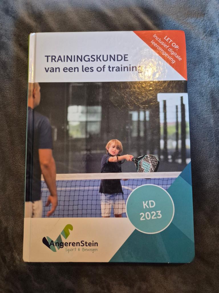 Schoolboek Cios 1e jaar: Trainingskunde zo goed als nieuw, Overige vakken, Patrick Tummers, Ophalen of Verzenden, Zo goed als nieuw