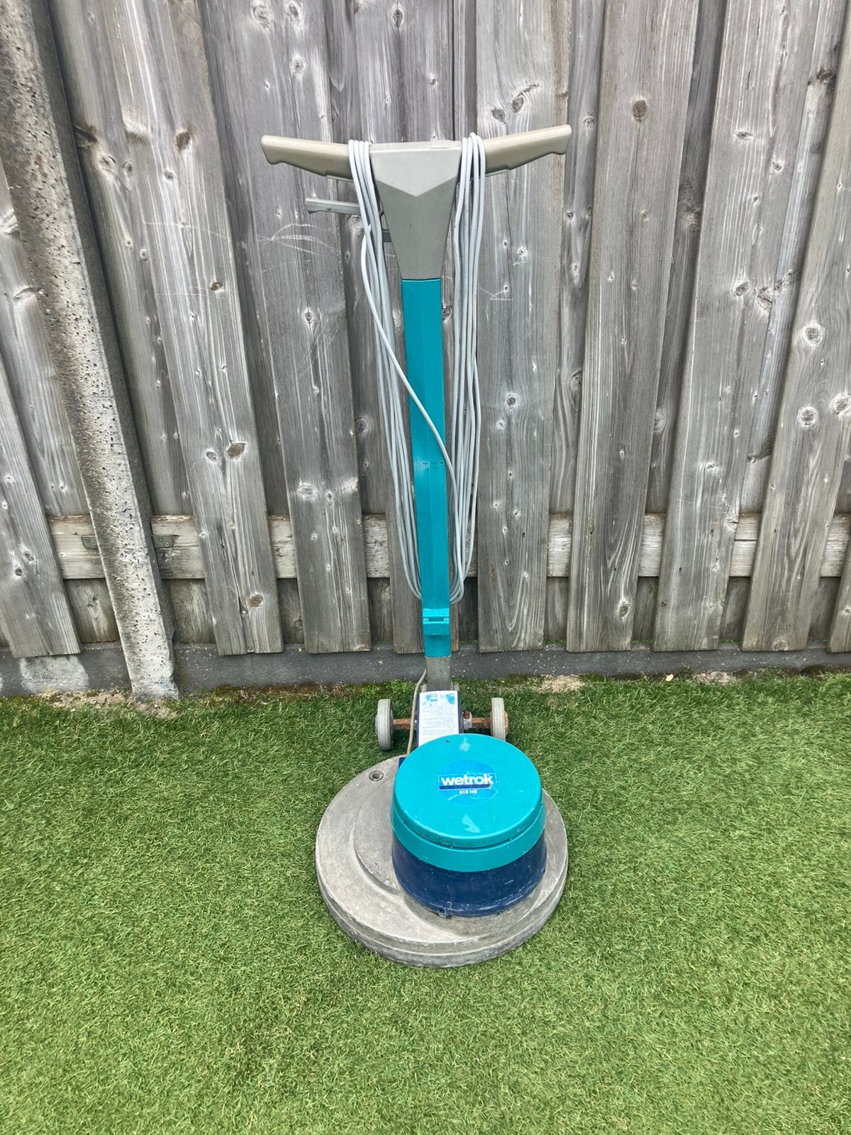 Nette goedlopende Wetrok Boenmachine, Ophalen, Gebruikt, Schrobmachine
