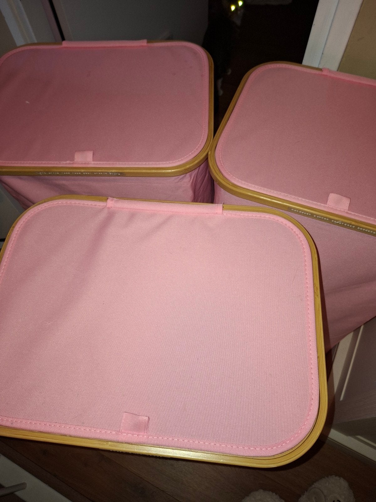 3x Wasmand 105L wasmanden met deksel roze, Ophalen