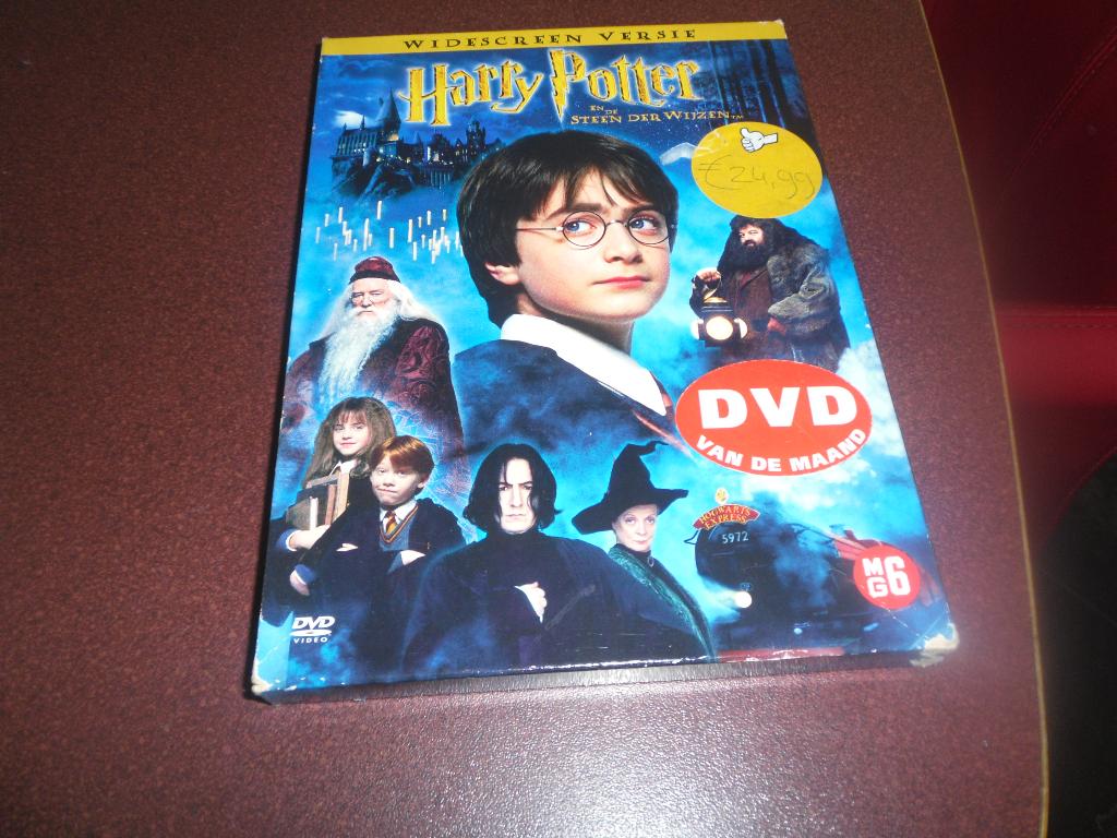dvd harry potter en de steen der wijzen, Cd's en Dvd's, Ophalen of Verzenden, Zo goed als nieuw