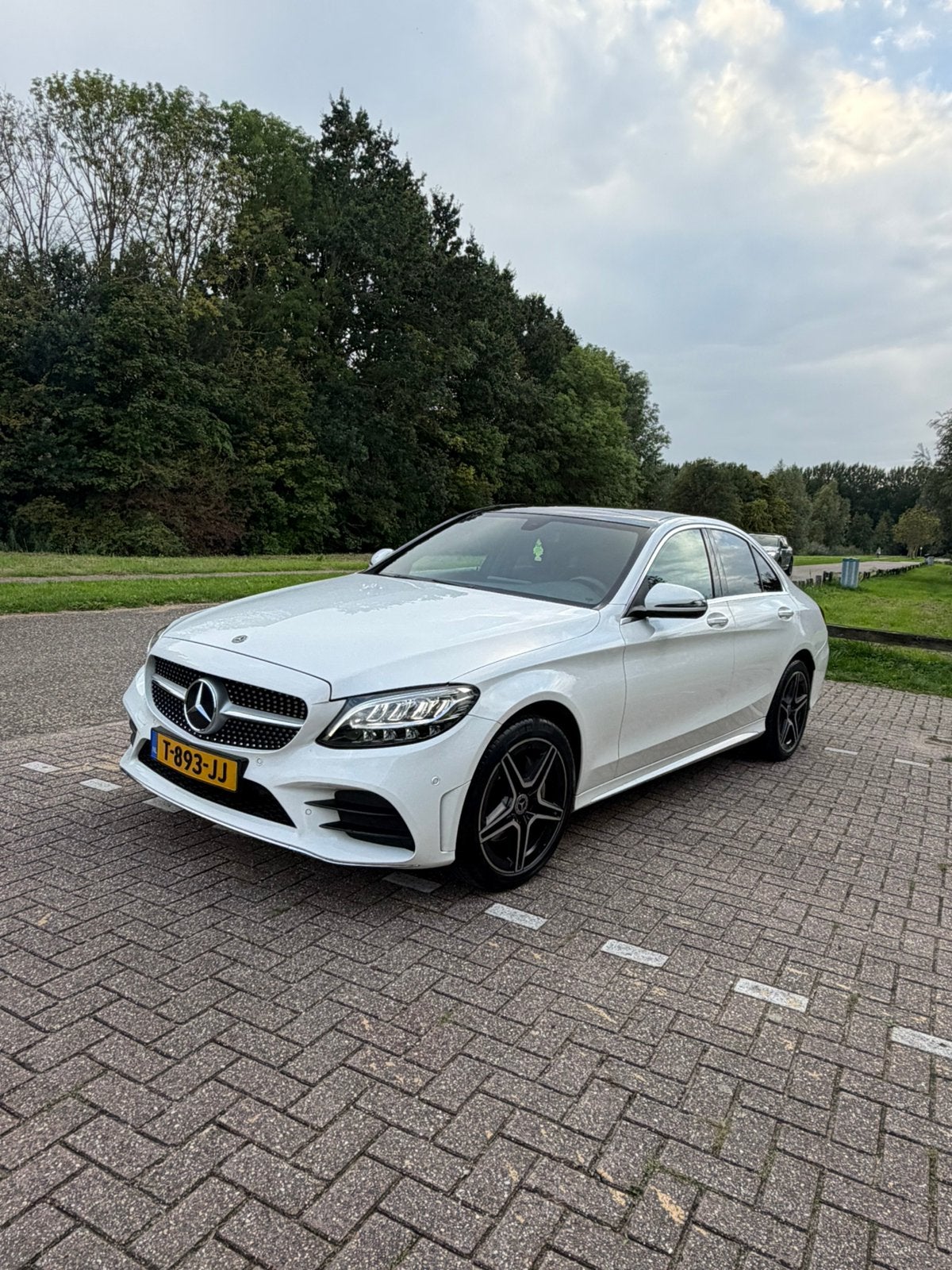 Mercedes-Benz C-Klasse C200  4MATIC PANORAMADAK, Dealer onderhouden, 1497 cc, 1800 kg, 4 cilinders