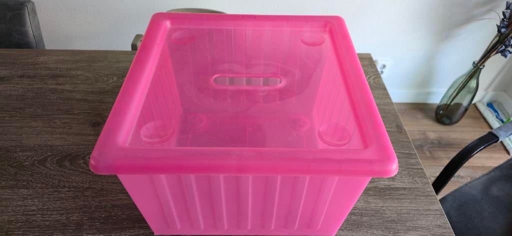 Opbergbak ikea met wieltjes, Doe-het-zelf en Verbouw, Kratten en Dozen, Ophalen, Doos, Minder dan 35 cm, Zo goed als nieuw