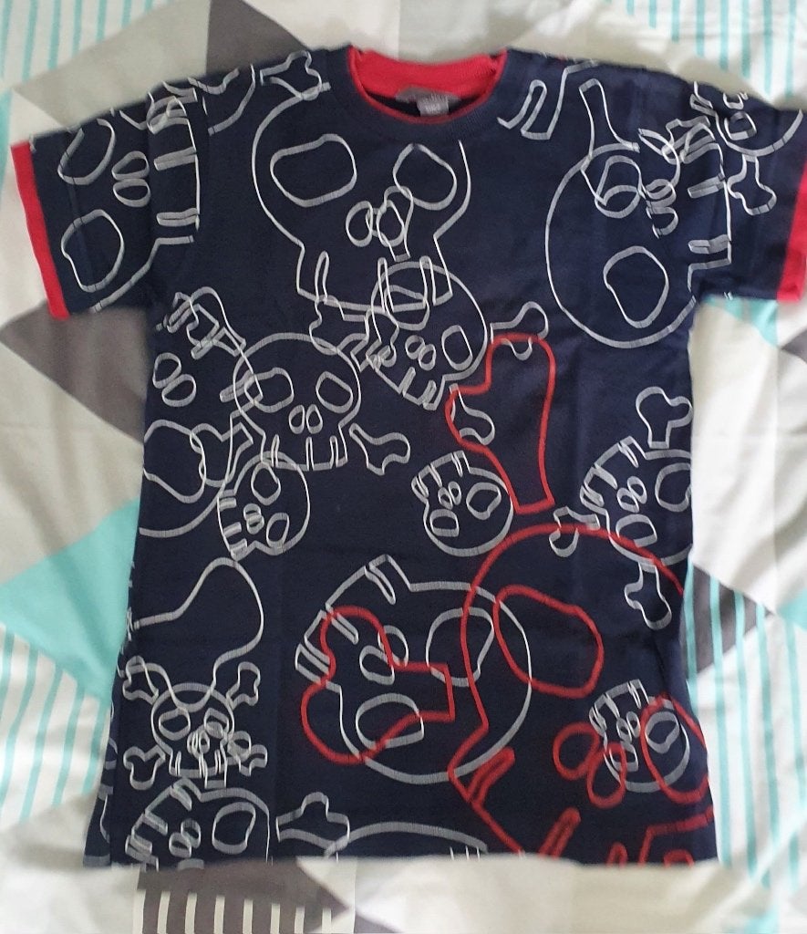 t-shirt, Kinderen en Baby's, Kinderkleding | Maat 140, Ophalen, Zo goed als nieuw, Jongen, Shirt of Longsleeve