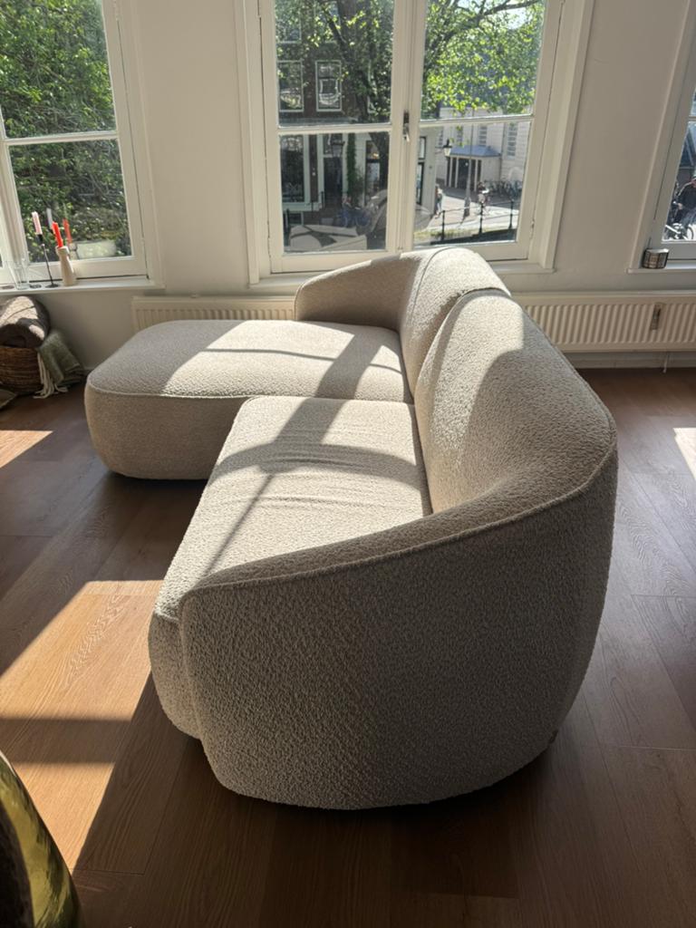 Hoekbank beige Fonq (2.40 m), Huis en Inrichting, Banken | Sofa's en Chaises Longues, Ophalen, Zo goed als nieuw, Vierpersoons of meer
