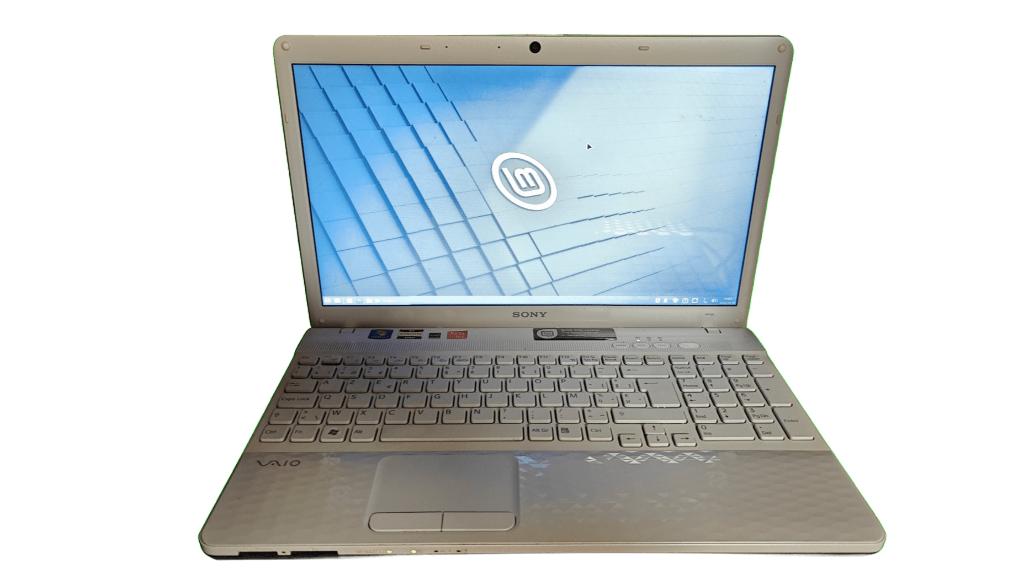 Sony laptop wit 15.5 inch AMD CPU SSD low power AZERTY Linux, Gebruikt, 15 inch, 8 GB, Minder dan 2 Ghz