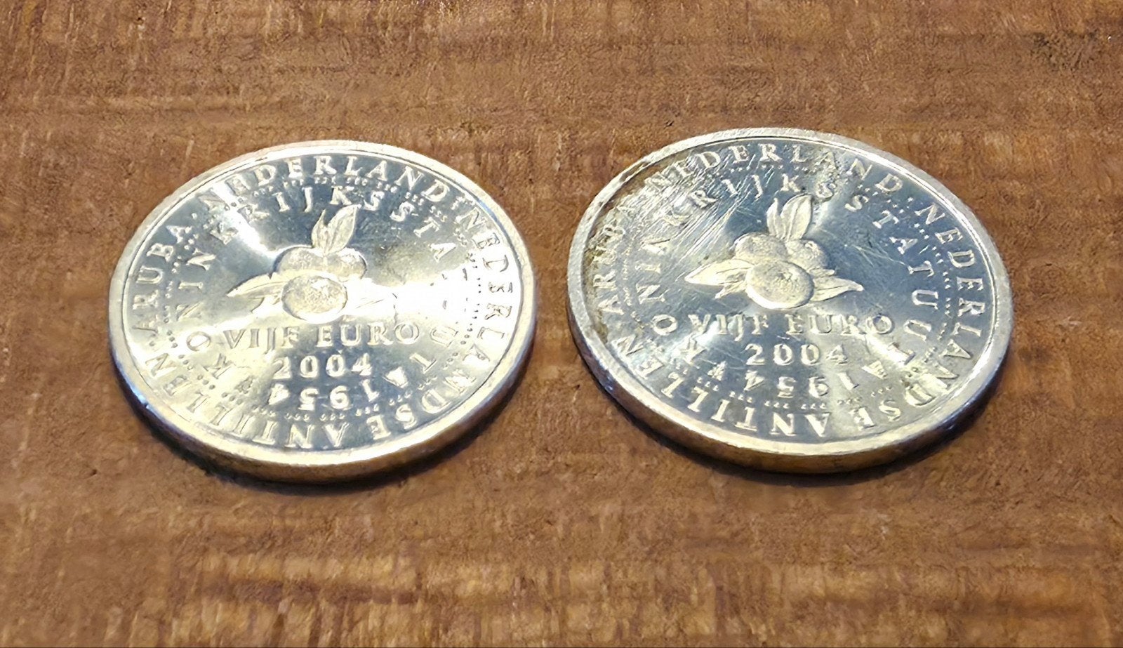 2x 5 Euro 2004 Nederlandse Antillen Beatrix Zilver, Koningin Beatrix, Zilver, Euro's, Ophalen of Verzenden