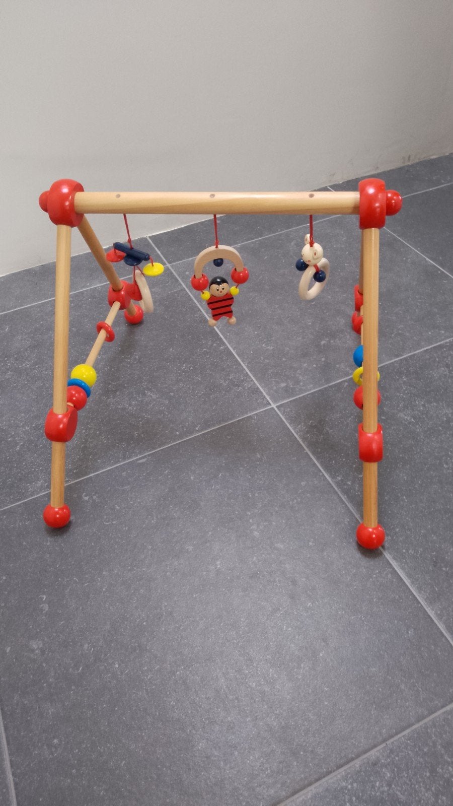 Houten babygym met speeltjes, Ophalen, Zo goed als nieuw, Babygym