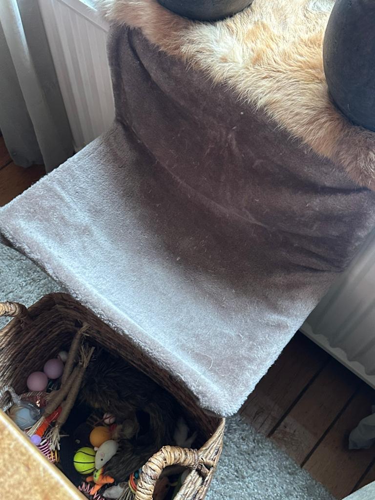 Hangmat radiator, Ophalen, Zo goed als nieuw