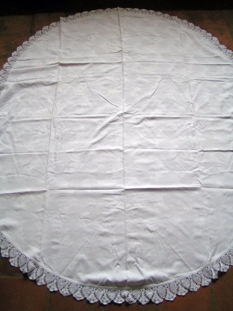 ovaal damasten tafelkleed nr DD 261, Verzenden, Zo goed als nieuw, Katoen, Wit