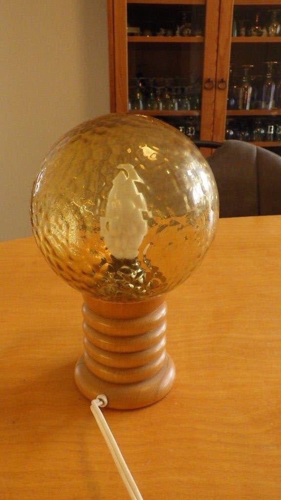 vintage tafellamp van glas met hout, Vintage, E14 (klein), Ophalen of Verzenden, Sfeerlamp