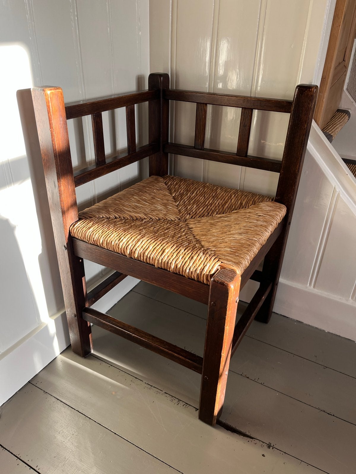 Oude brocante hoekstoel met rieten zitting, Ophalen