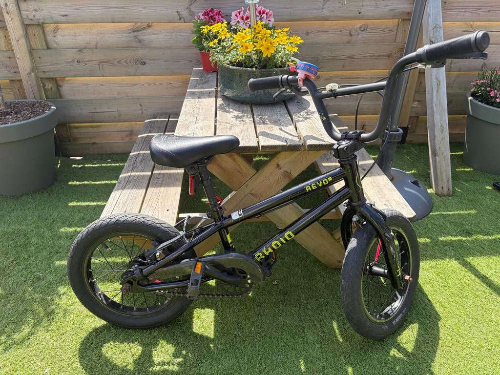 BMX Fiets Radio Revo 12 inch - Zo goed als nieuw, Fietsen en Brommers, Fietsen | Crossfietsen en BMX, Staal, Velgrem, V-brakes