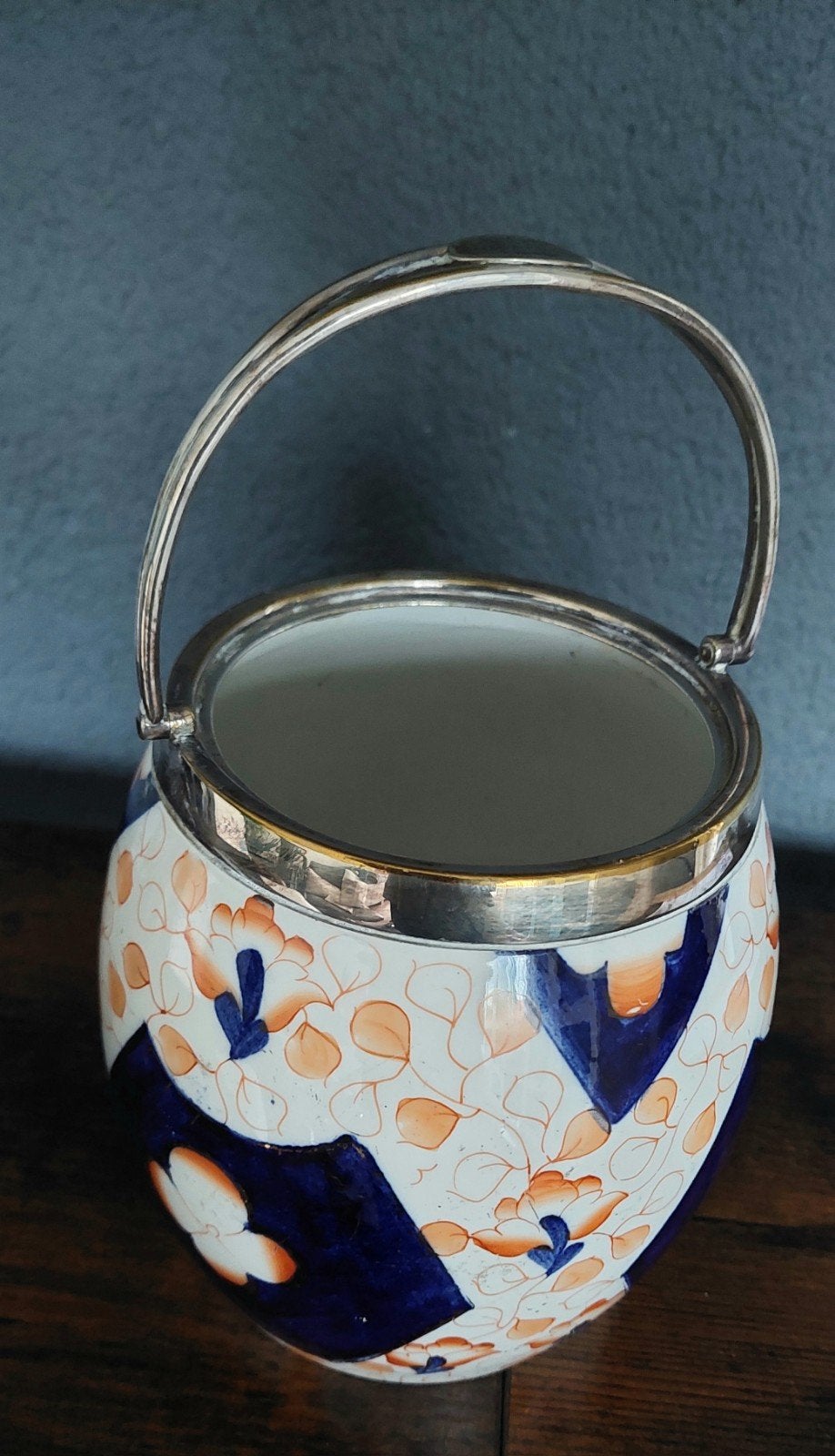 Antieke Imari koekjespot met verzilverde houder, Ophalen of Verzenden