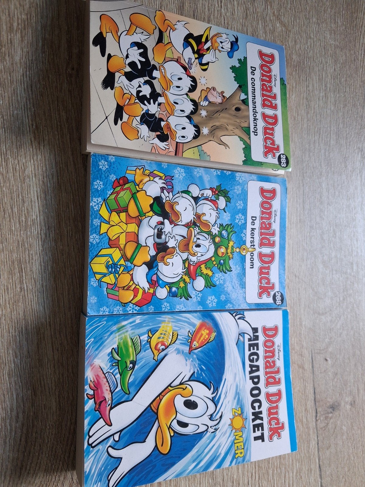 Donald Duck Megapocket en meer - 3 stripboeken, Meerdere stripboeken, Ophalen, Gelezen