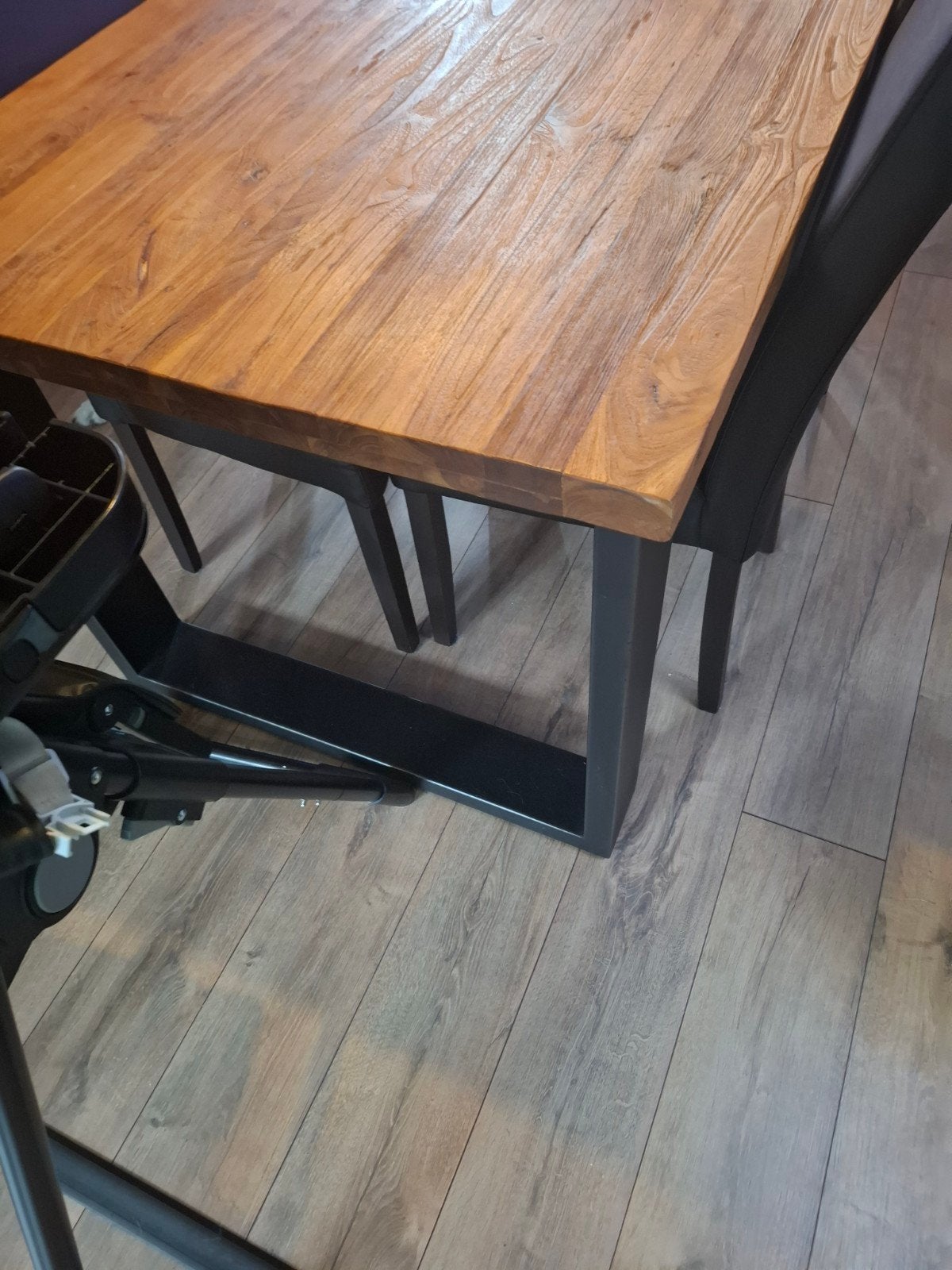 Mango tafel, Huis en Inrichting, Tafels | Eettafels, Ophalen, 50 tot 100 cm, Zo goed als nieuw, 150 tot 200 cm