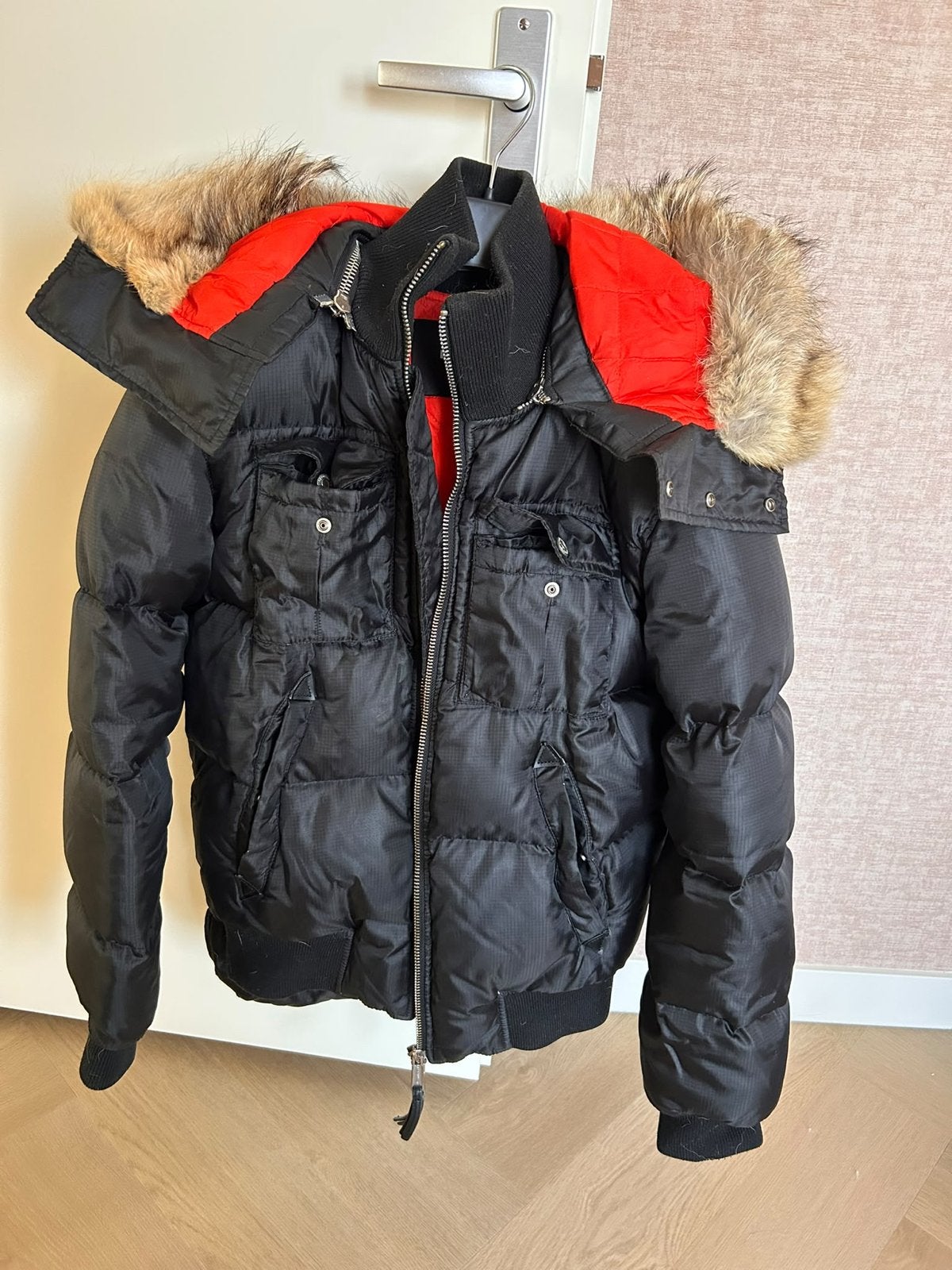 Dsquared2 Pufferjack met bontkraag - Maat 46 (S), Ophalen of Verzenden, Zo goed als nieuw, Maat 46 (S) of kleiner, Zwart