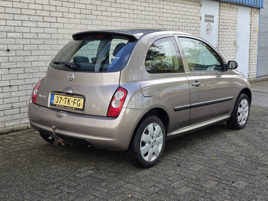 Nissan Micra 1.4 Tekna 3D Airco Nieuwe APK ✅, 4 cilinders, Bruin, Origineel Nederlands, Euro 4