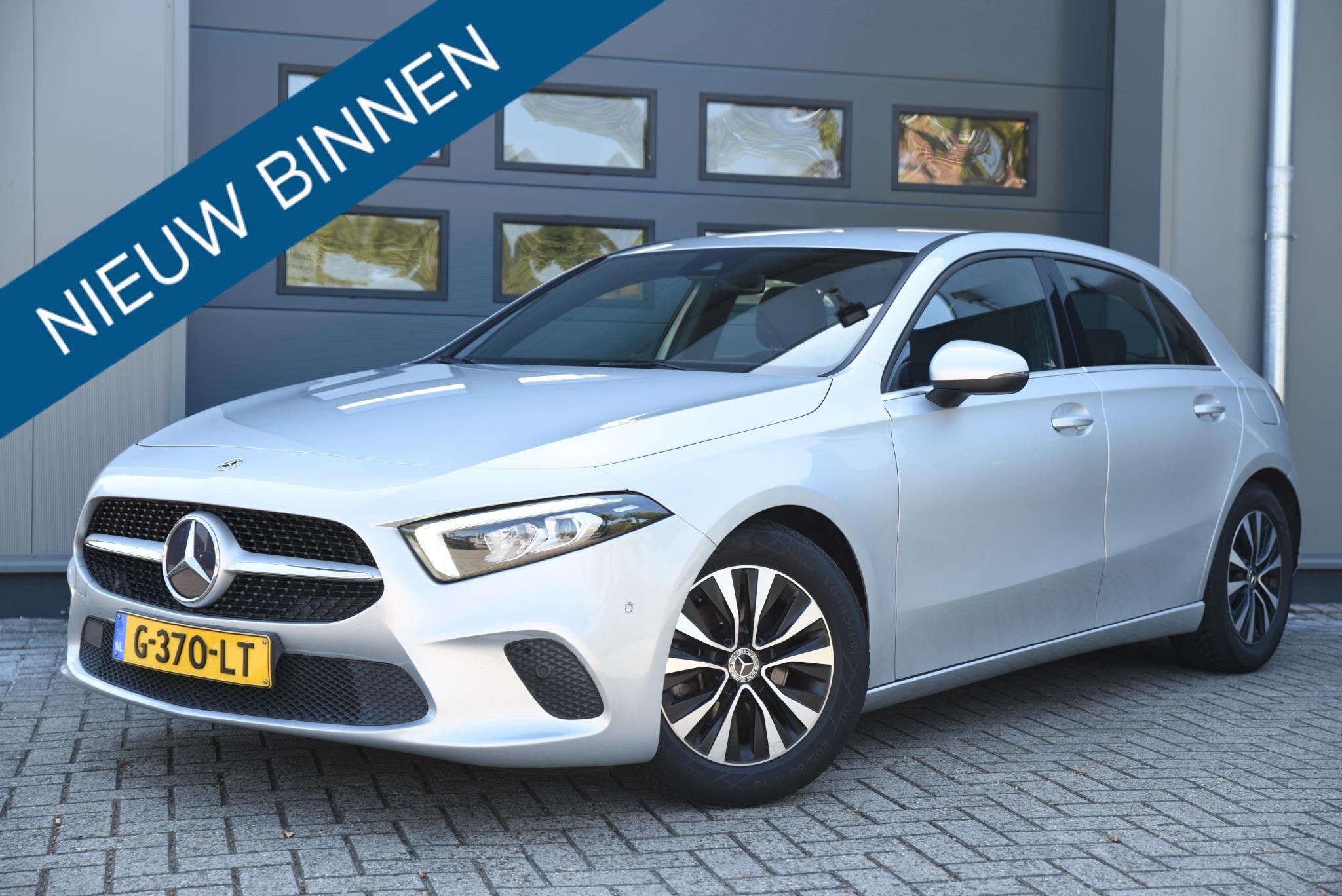 Mercedes-Benz A-klasse 180 Business Solution Widescreen - Al, Auto's, 136 pk, Gebruikt, 4 cilinders, Leder en Stof