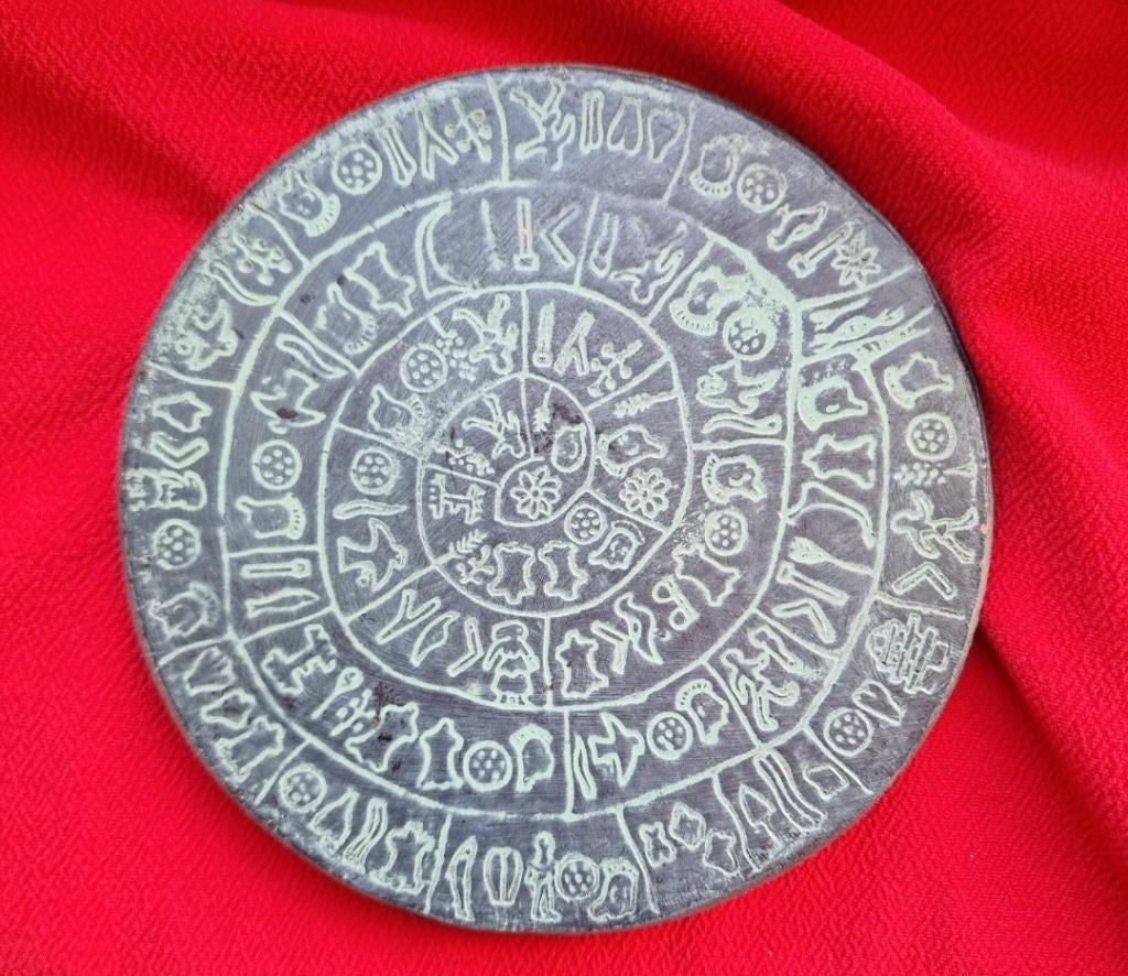 Discus van Phaistos, Ophalen of Verzenden, Zo goed als nieuw