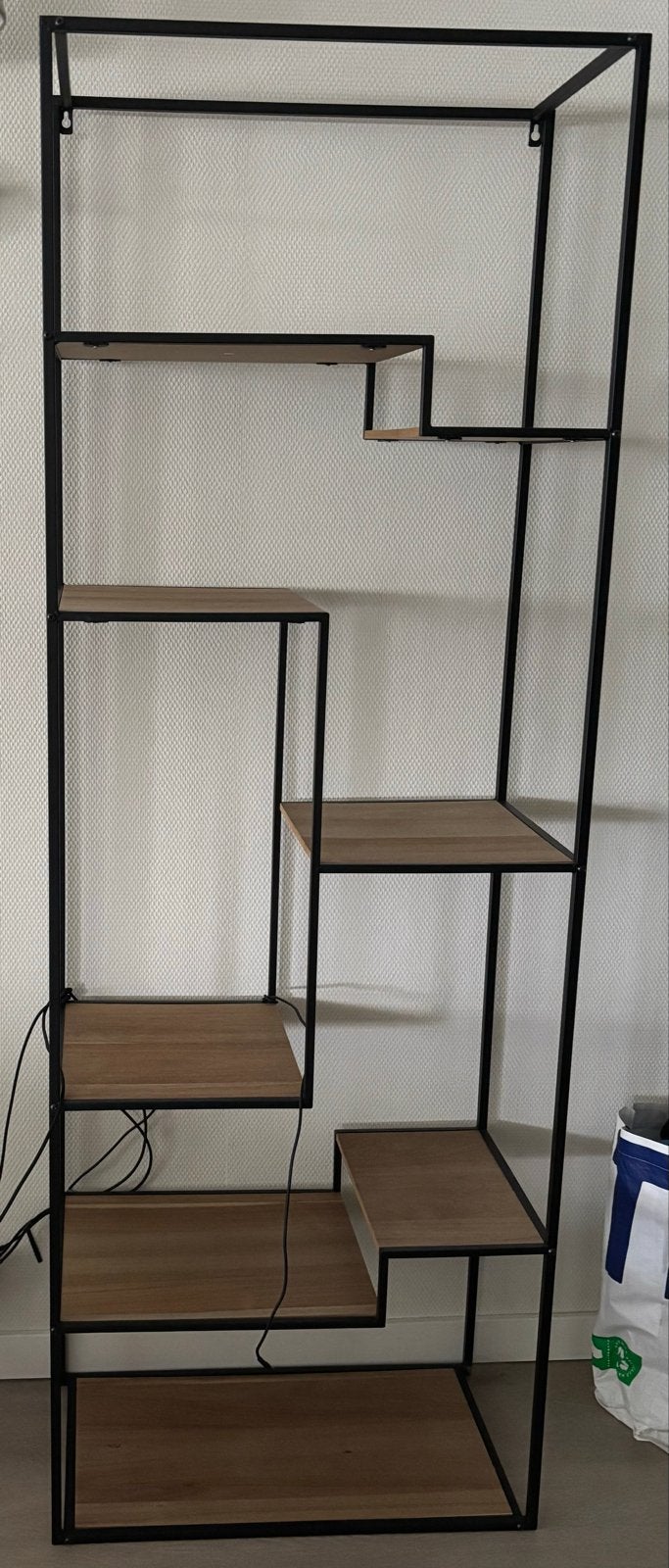 Eikenkleurige wandrek 60x32,5x170 cm - Wandmontage, Ophalen, Met plank(en), Eikenhout, Zo goed als nieuw