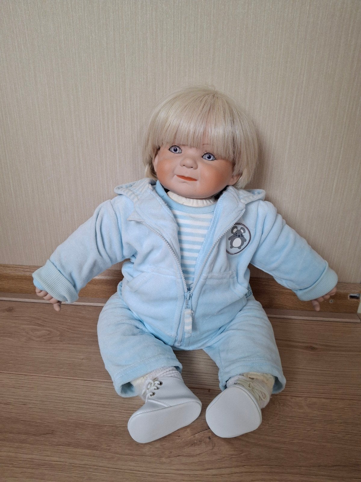 Levensechte Babypop met Blond Haar en Blauwe Ogen, Verzamelen, Ophalen of Verzenden, Gebruikt, Babypop, Levensecht of Reborn