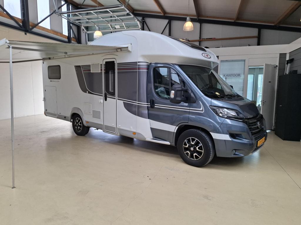2017 LMC Breezer 737G AUTOMAAT Enkele Bedden Hefbed 58000Km, Automaat, Luifel, Ringverwarming, Fiat