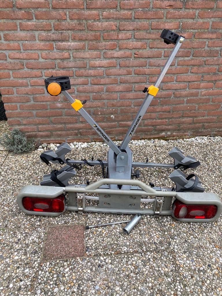 Fietsenrek ophalen in Koog aan de Zaan, Fietsen en Brommers, Ophalen, Zo goed als nieuw