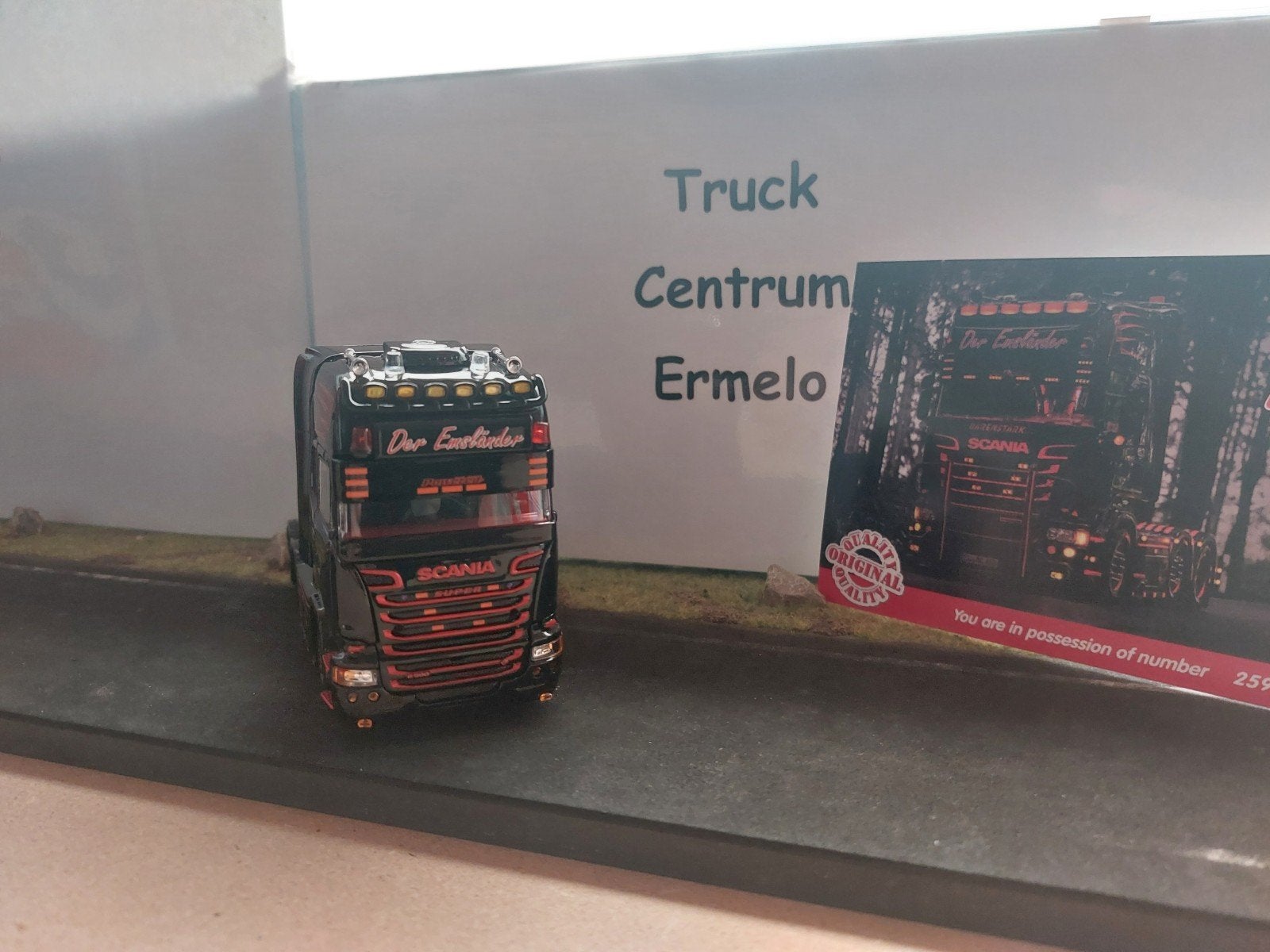 Schulze- Der Emslander
Scania R-Streamline Topline 6x2
Verze, Hobby en Vrije tijd, Ophalen of Verzenden, Nieuw, Bus of Vrachtwagen