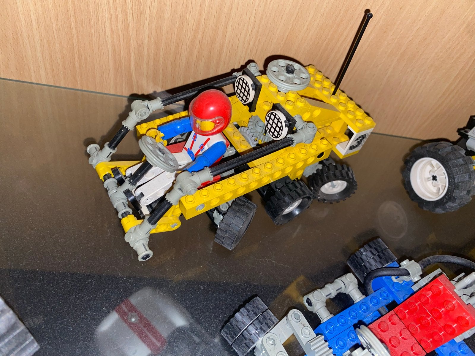 Vintage LEGO Technic Buggy met Coureur - Geel, Gebruikt, Lego, Ophalen of Verzenden, Complete set