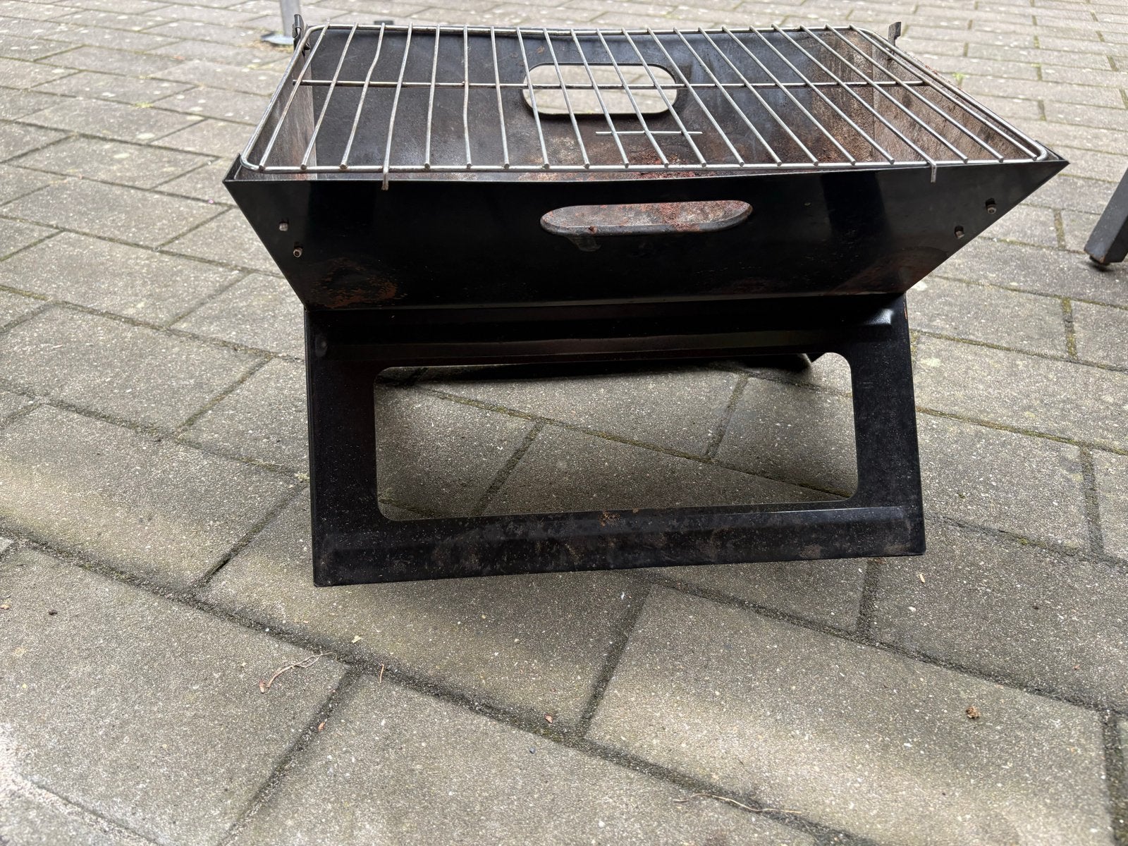 Inklapbare camping BBQ met draagtas en roostertang, Tuin en Terras, Ophalen of Verzenden, Gebruikt