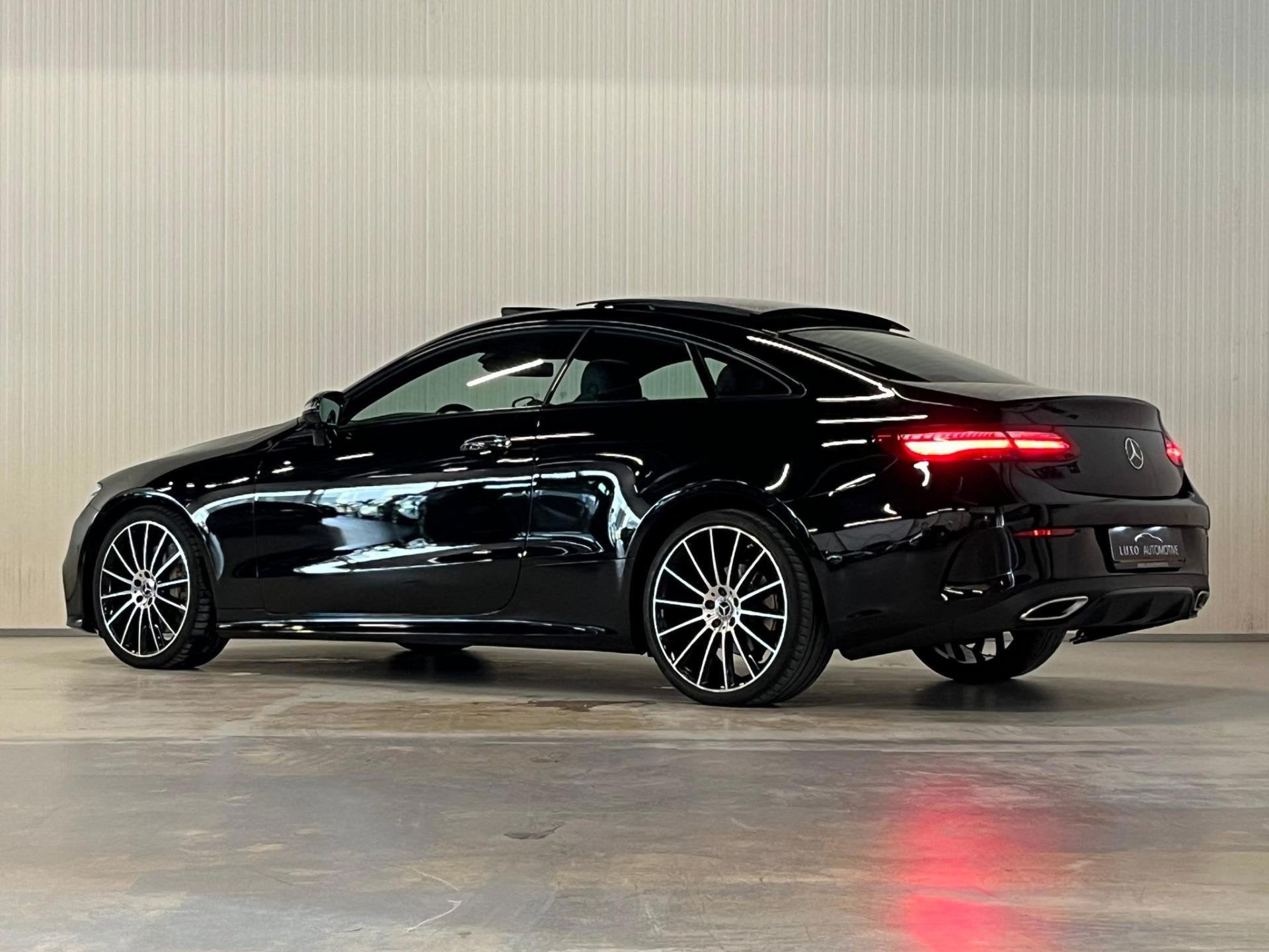 Mercedes-Benz E-klasse Coupé 300 Premium Plus | PANO | HUD, Dealer onderhouden, Achterwielaandrijving, Euro 6, 4 cilinders