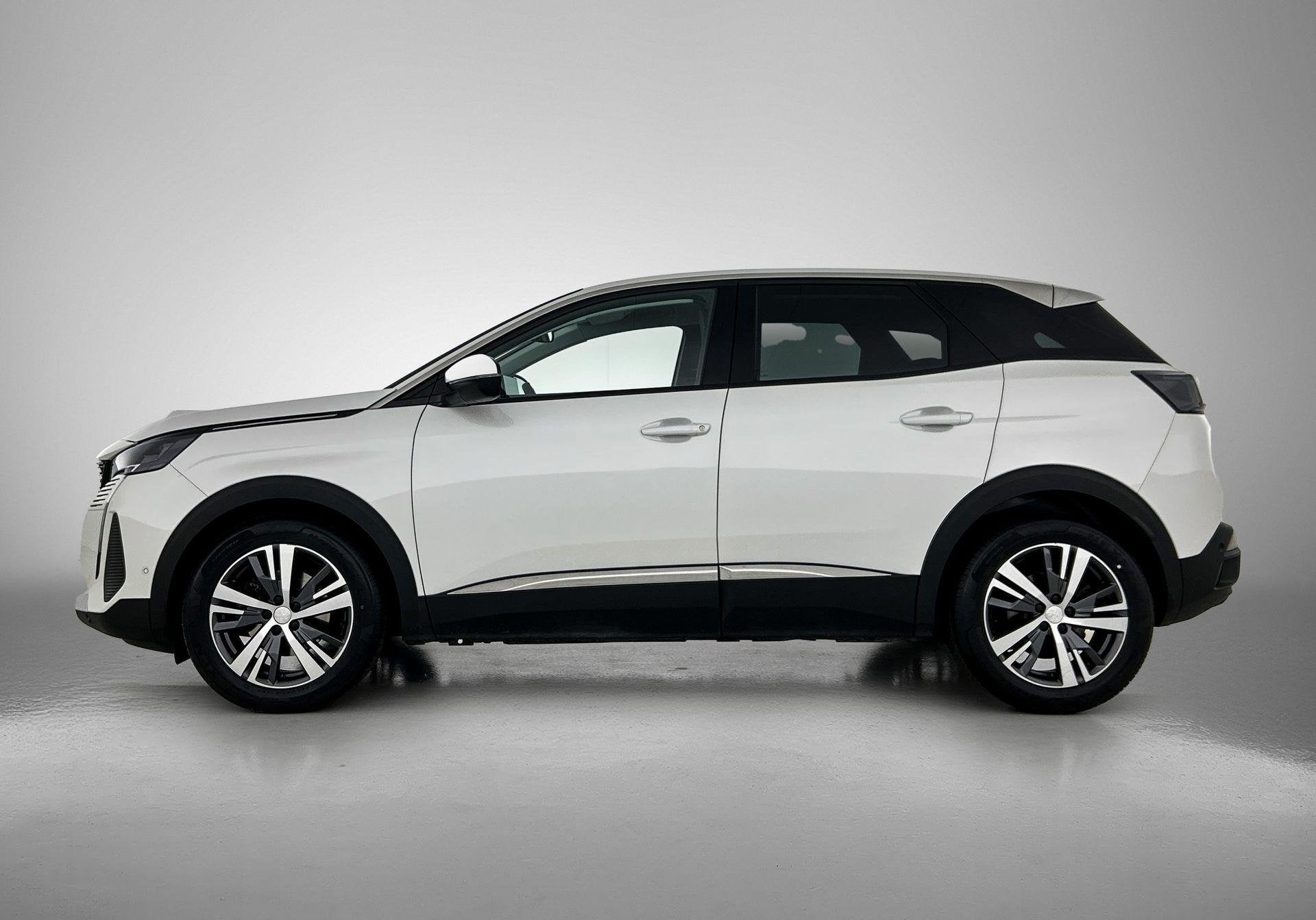 Peugeot 3008 1.2 PureTech 96kW Allure | NAVIGATIE | CAMERA |, Auto's, Voorwielaandrijving, 12 maanden, Stof, Gebruikt