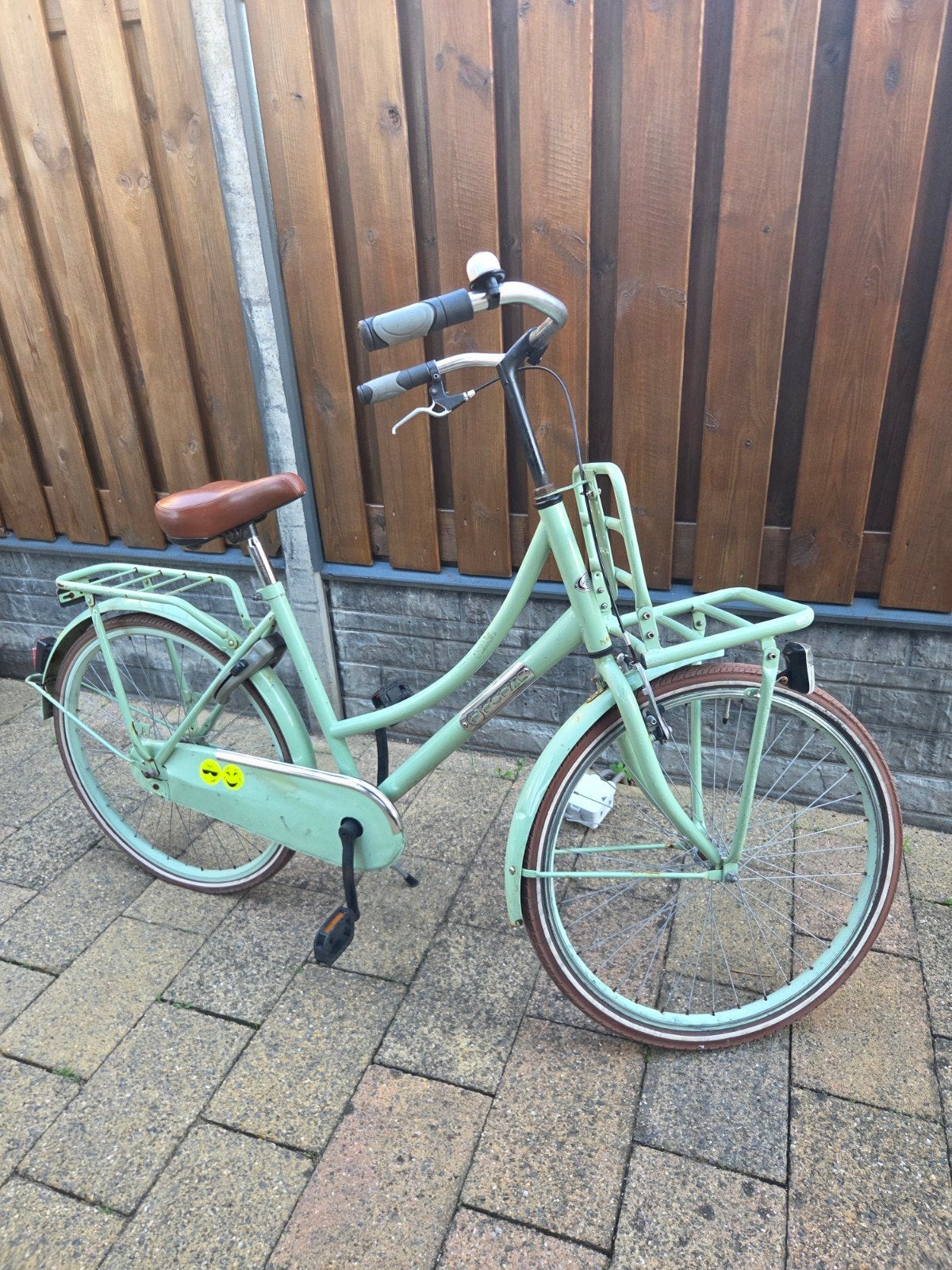 Popal fiets 26"(binnenband achterwiel moet worden vervangen), Terugtraprem, Gebruikt, 50 tot 53 cm, Ophalen