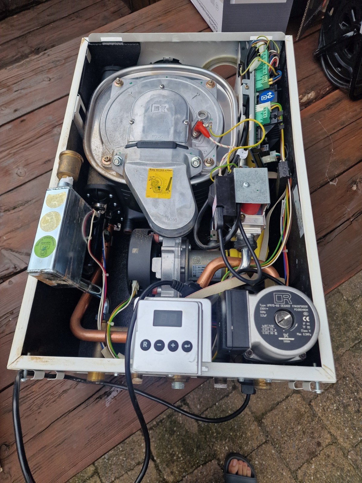 Remeha Acanta 28C CV-ketel met onderdelen, Ophalen