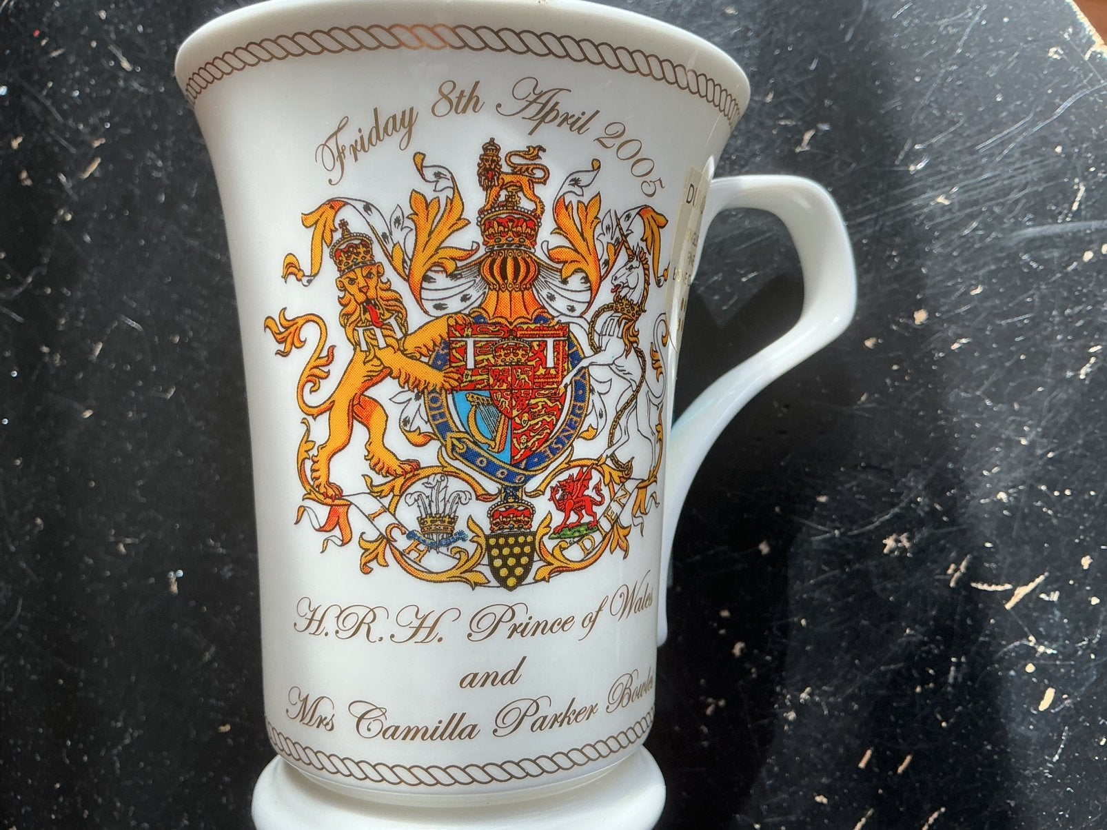 Herdenkingsbeker huwelijk Prins Charles en Camilla Parker, Ophalen of Verzenden, Nieuw