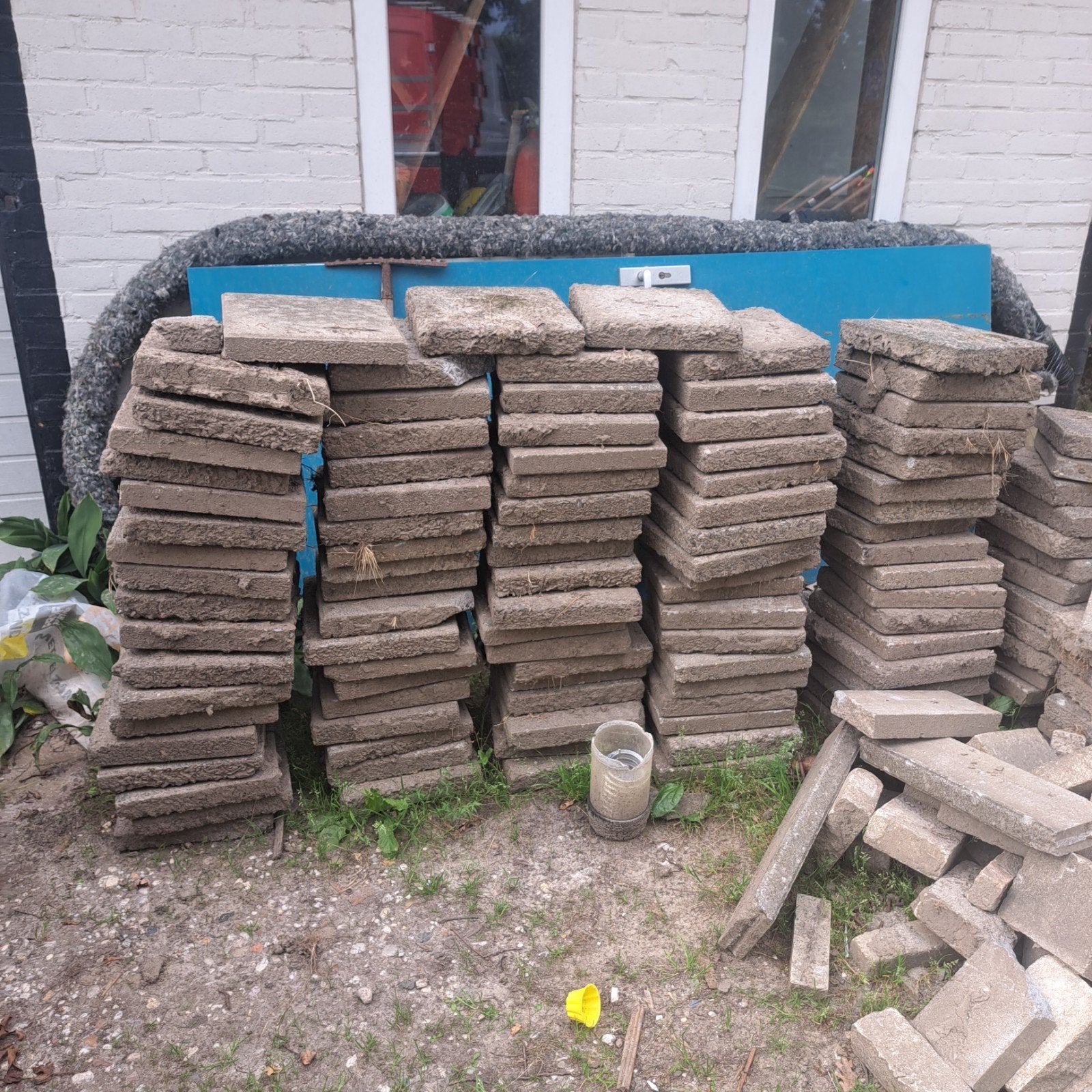 GRATIS OPHALEN Betontegels 30x30 cm, Ophalen, Gebruikt, Beton, Terrastegels