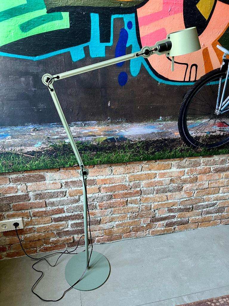 BOLT 2ARM FLOOR VLOERLAMP, Ophalen, MODERN, Zo goed als nieuw, Metaal
