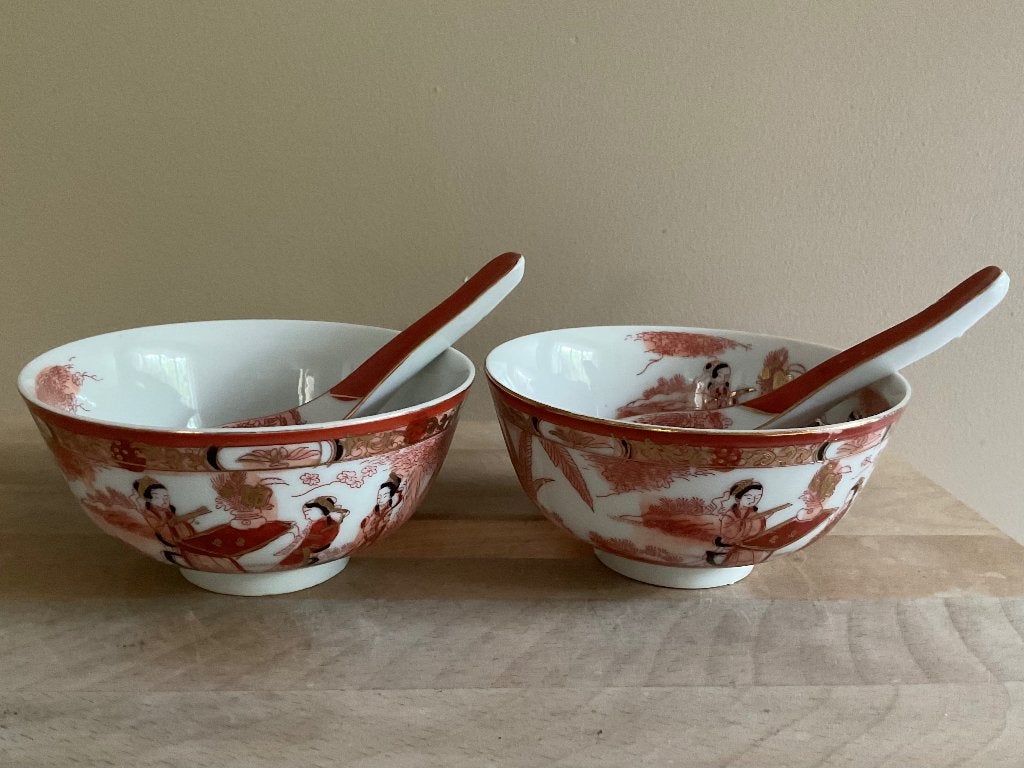 2 Kutani rijstkommen met lepels van porselein jaren 20-30, Japan, Verzenden