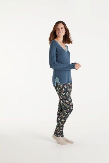 Dames Pyjama's Laatste Maatjes NU 30.-, Maat 38/40 (M), Nieuw, Ophalen of Verzenden, Piet Petersstraat 1