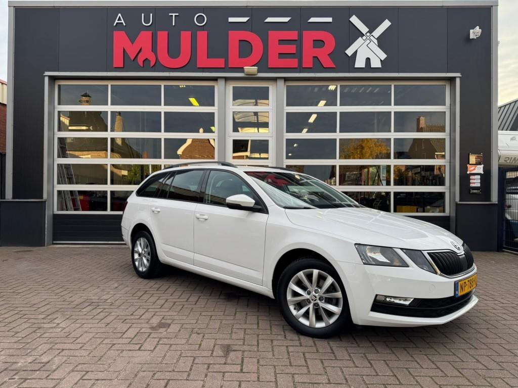 Skoda OCTAVIA  COMBI 1.0 TSI 115PK GREENTECH AMBITION BUSINE, Auto's, Skoda, Bedrijf, Octavia, ABS, Airbags, Airconditioning, Android Auto