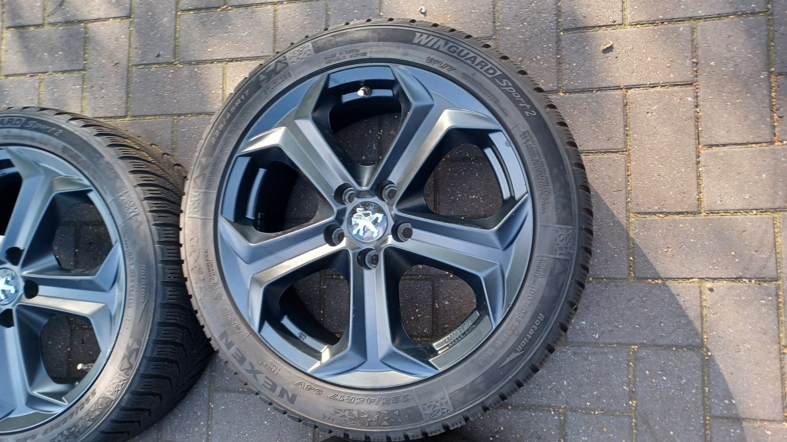 sportvelgen winterbanden peugeot 308 225 45 17 5x108, Ophalen, Gebruikt, Banden en Velgen, 17 inch