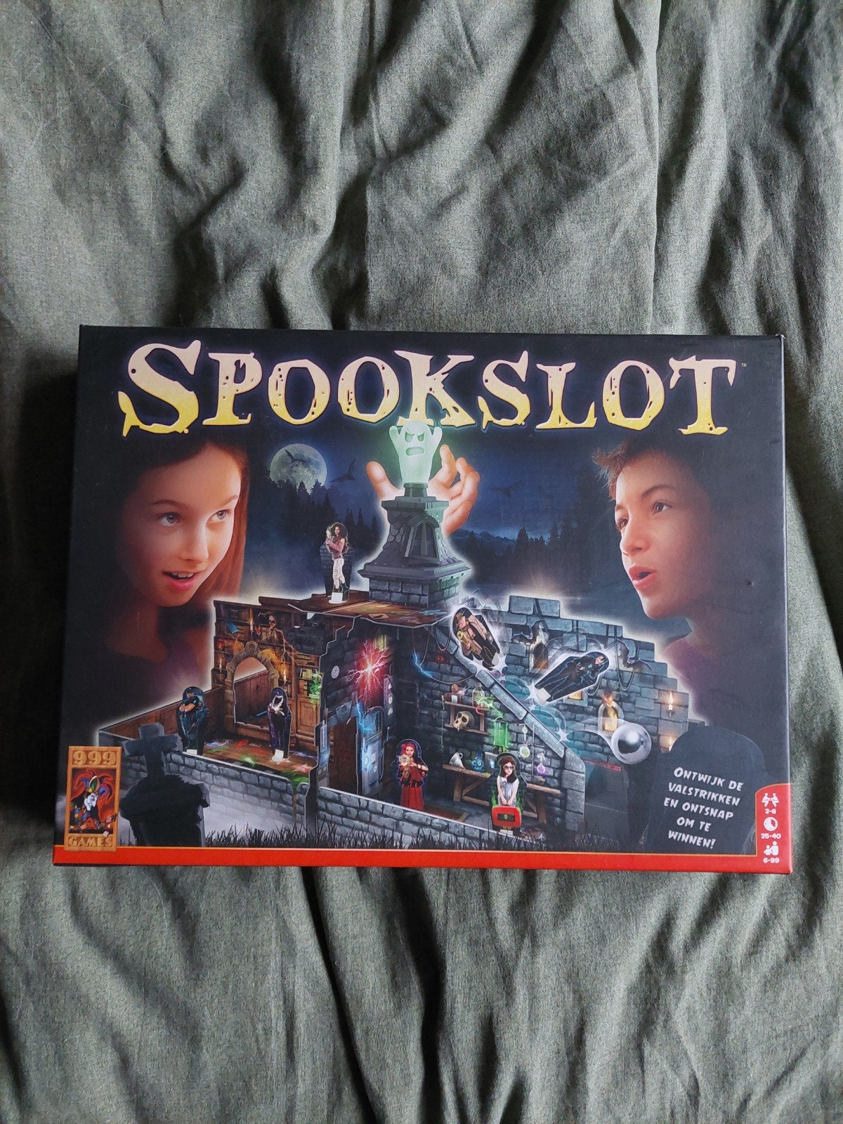 Spookslot Bordspel - Ontsnap aan de Valstrikken!, Drie of vier spelers, Ophalen of Verzenden, Gebruikt, 999 Games