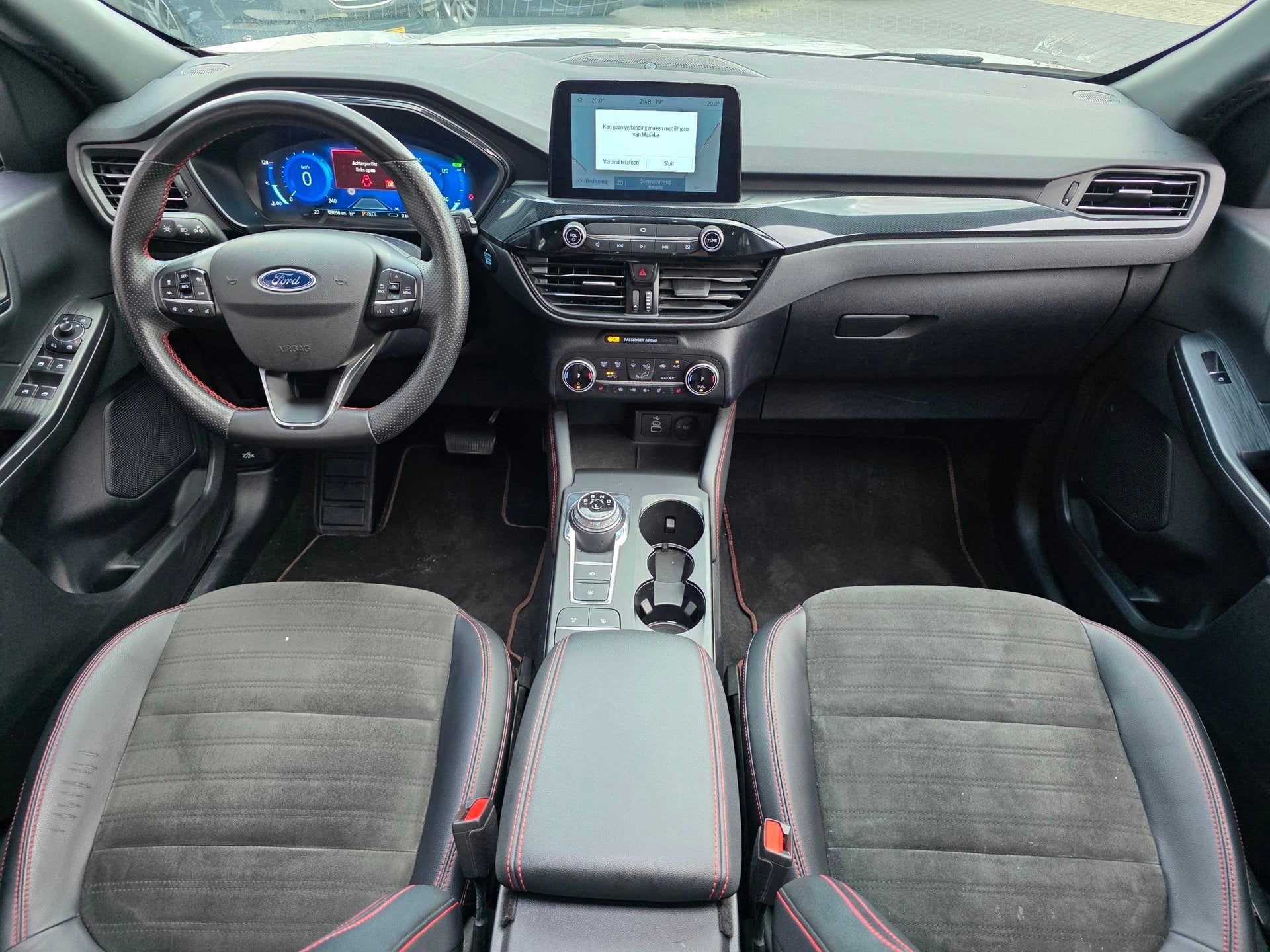 Ford Kuga 2.5 PHEV ST-Line X | PANO | TREKHAAK | ADAPTIVE |, Auto's, 14 kWh, Gebruikt, 4 cilinders, Leder en Stof