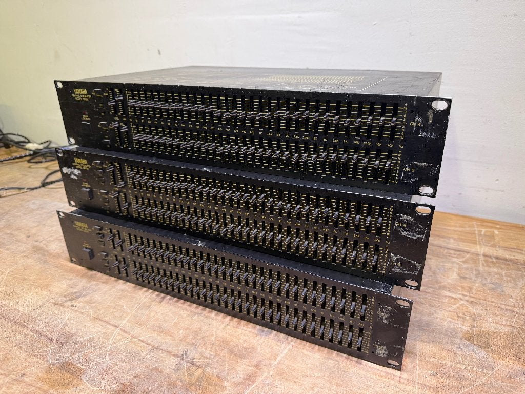Yamaha Q2031 Equalizer (3 beschikbaar), Muziek en Instrumenten, Ophalen of Verzenden, Gebruikt, Equalizer